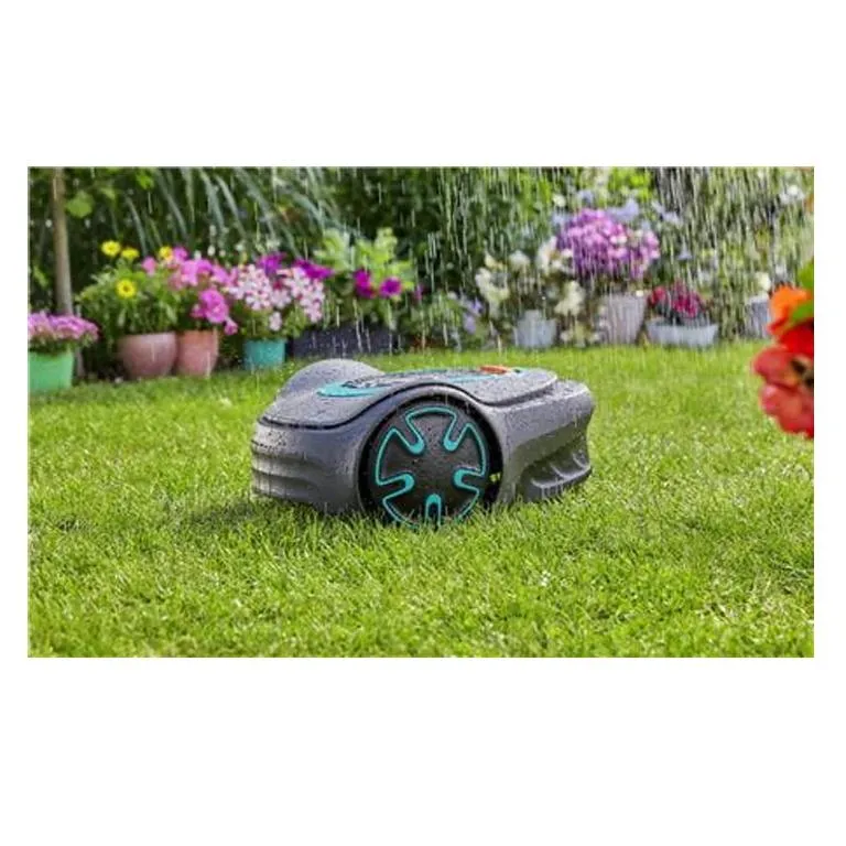 GARDENA Robotic Lawnmower SILENO Minimo 250   FREE Garage